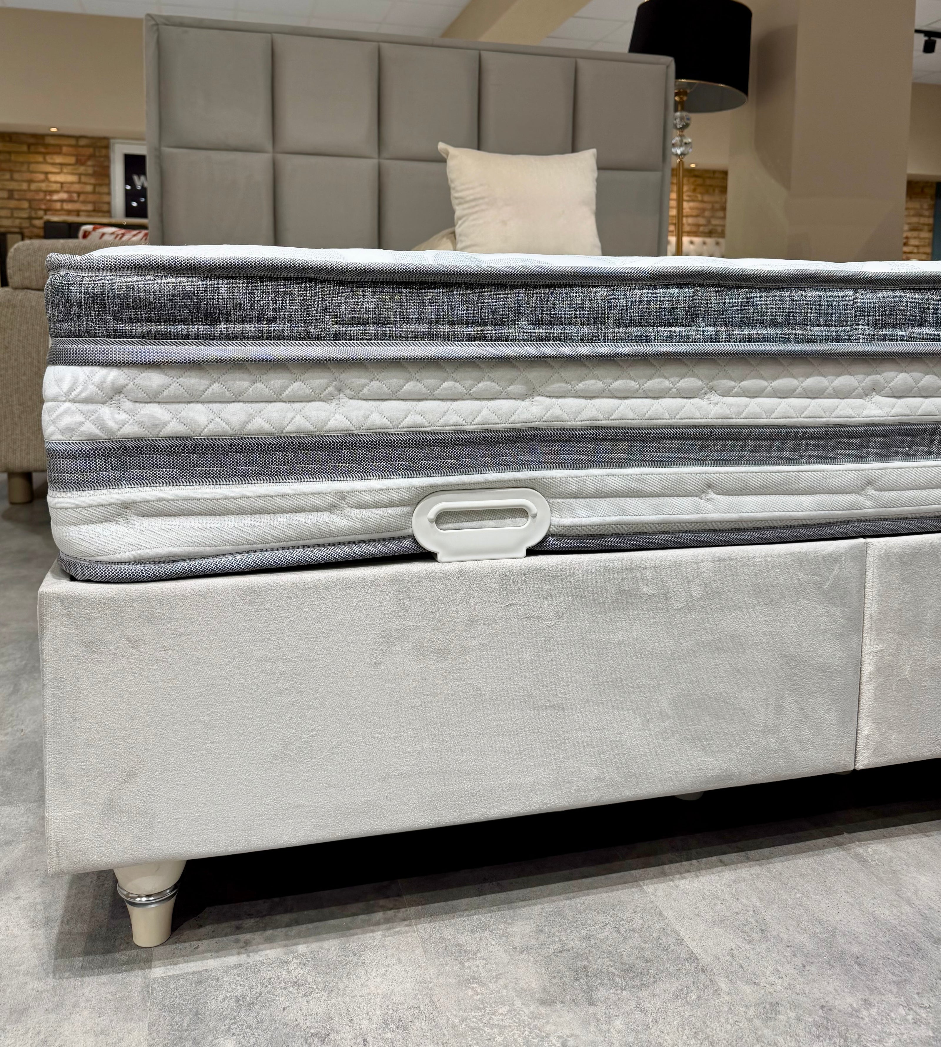 VEGAS BED + VEGAS MATTRESS