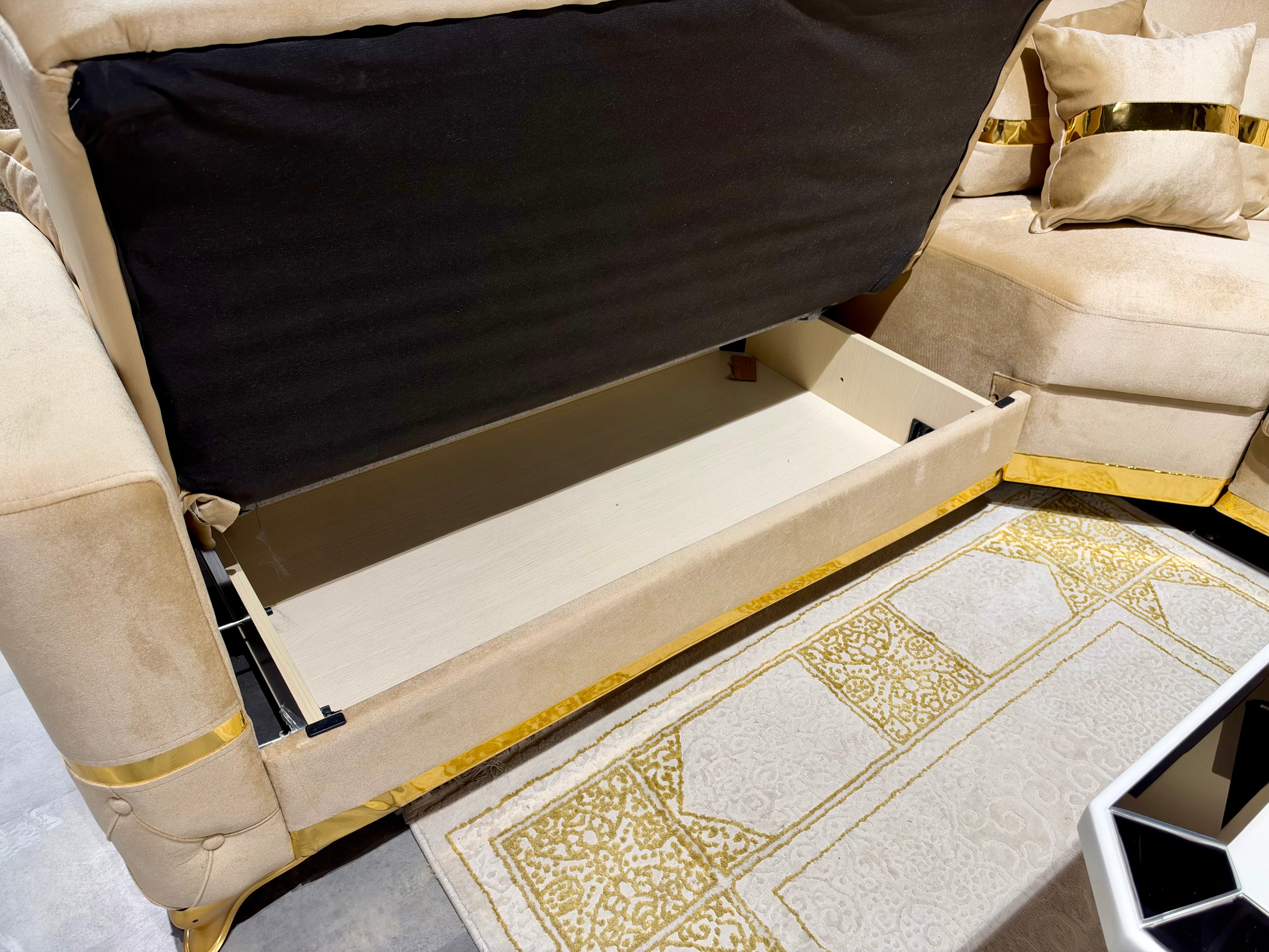 Gulcci Corner sofa 320/250cm