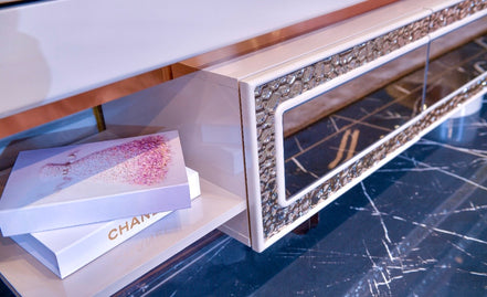 TESLA PLATIN TV UNIT