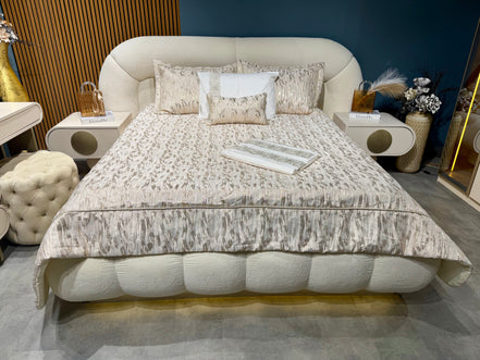 AURA Bedroom set