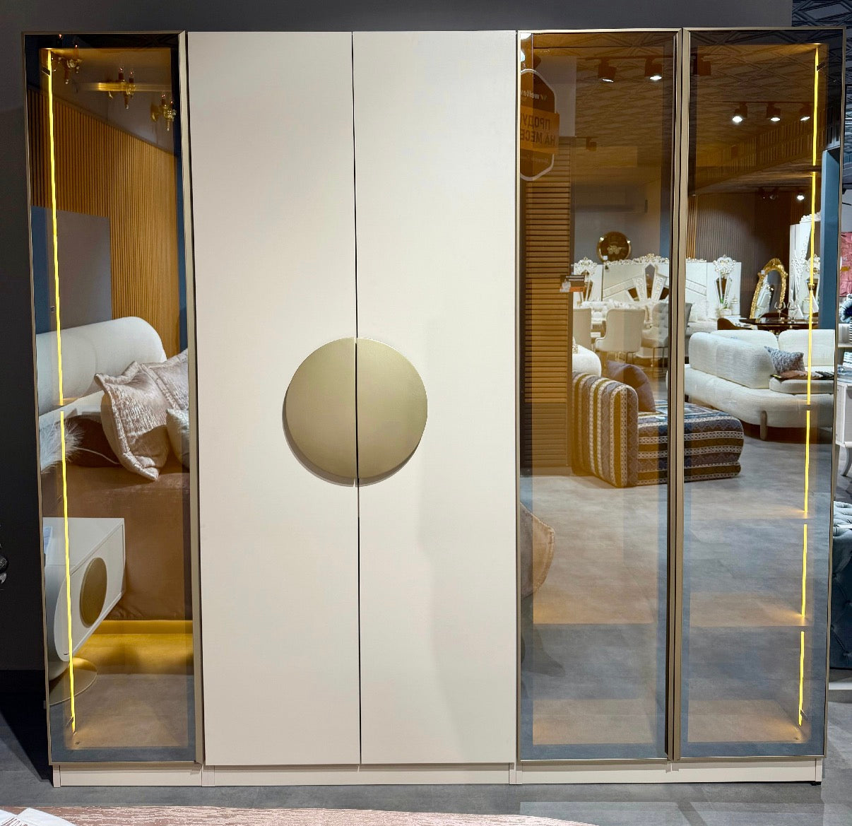 AURA Спален комплект