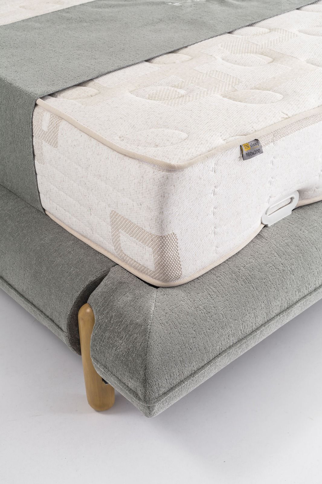 TOKYO BED + TOKYO MATRESS