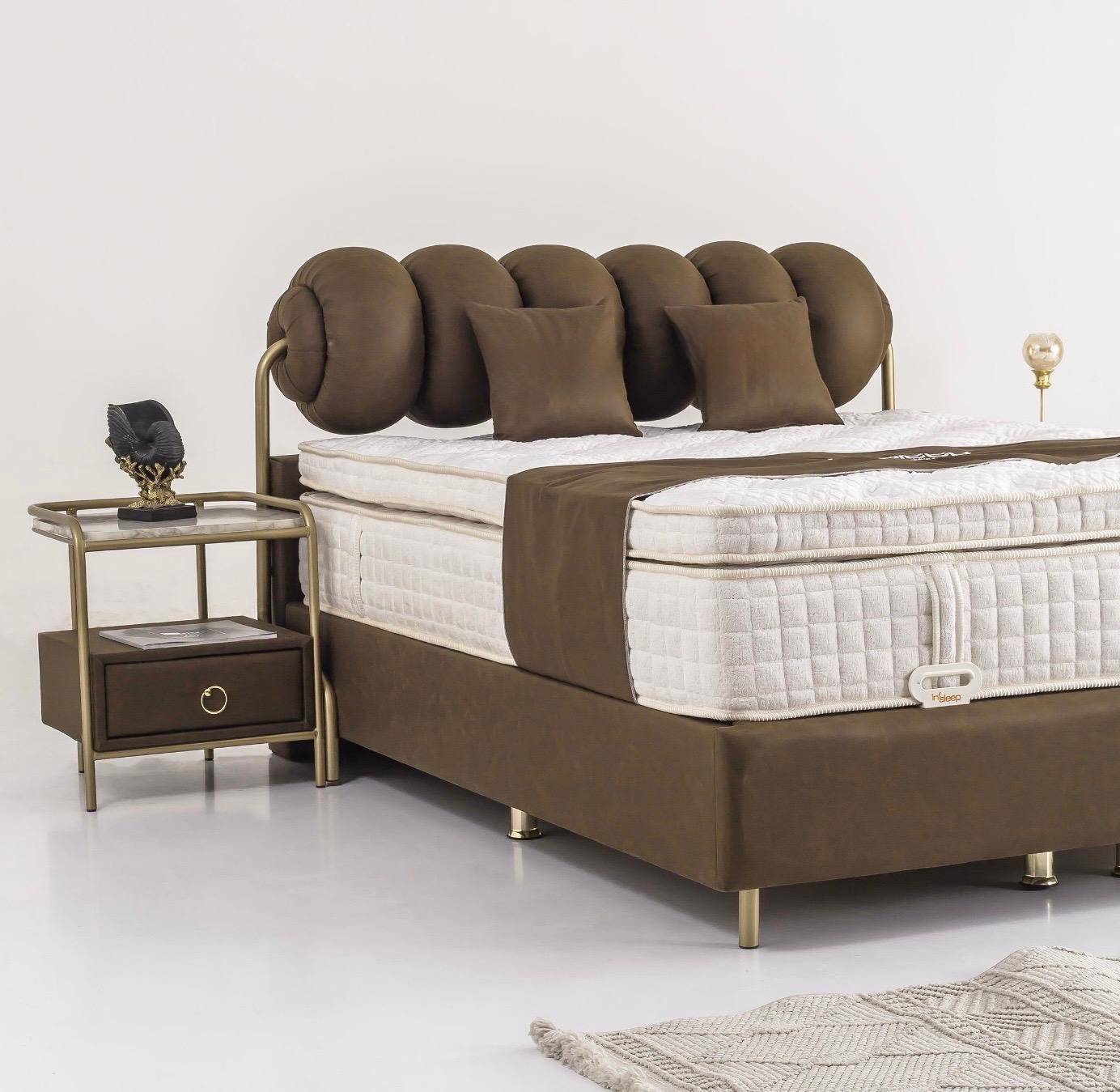 TITANIC BED + TITANIC MATRESS