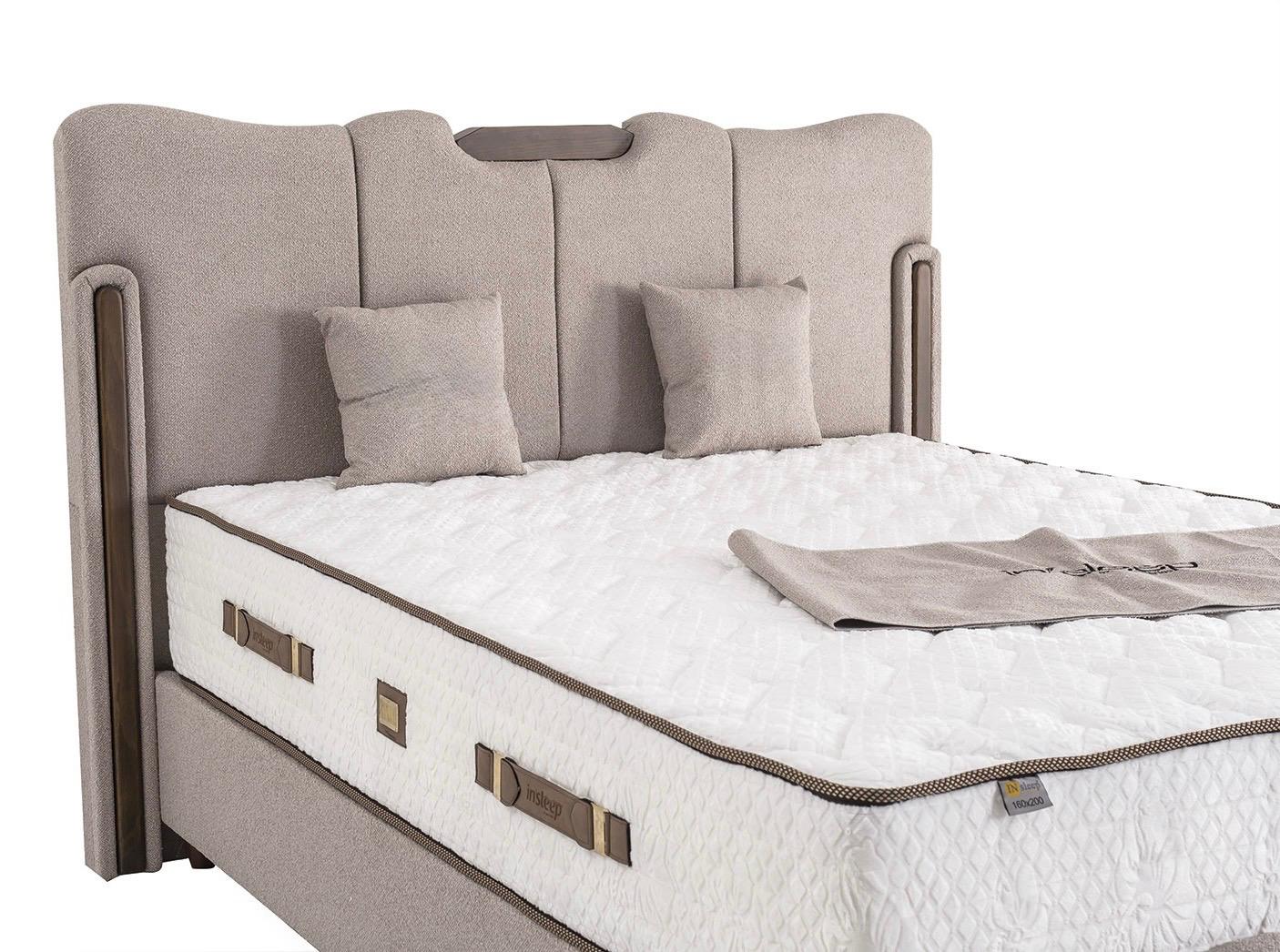 PORTO BED + PORTO MATRESS